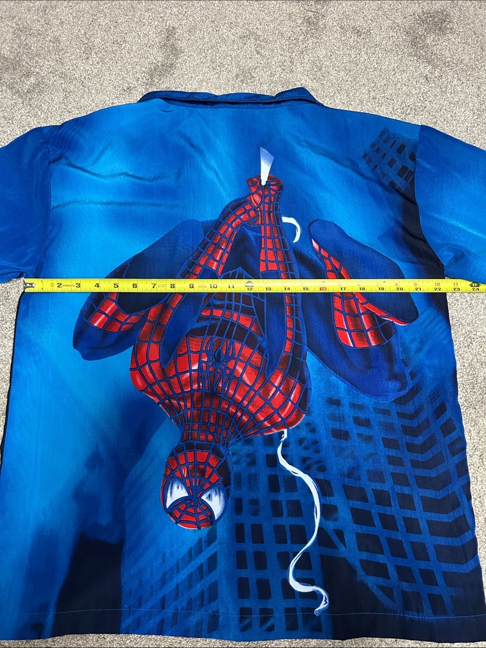 Vintage 2002 Spider Man All Over Print Button Down Shirt - Picture 6 of 6